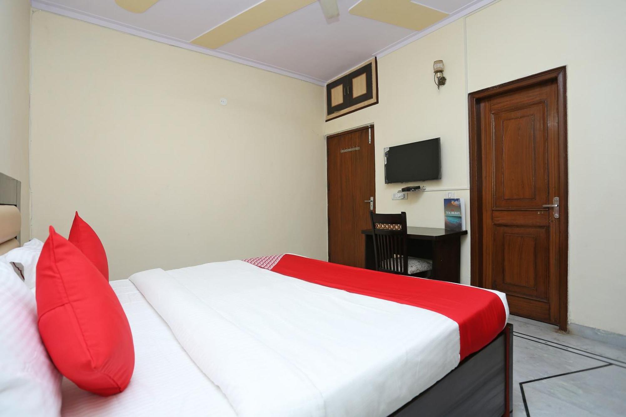Hotel O Awesome Villa Near Appu Ghar Gurgaon Exterior photo